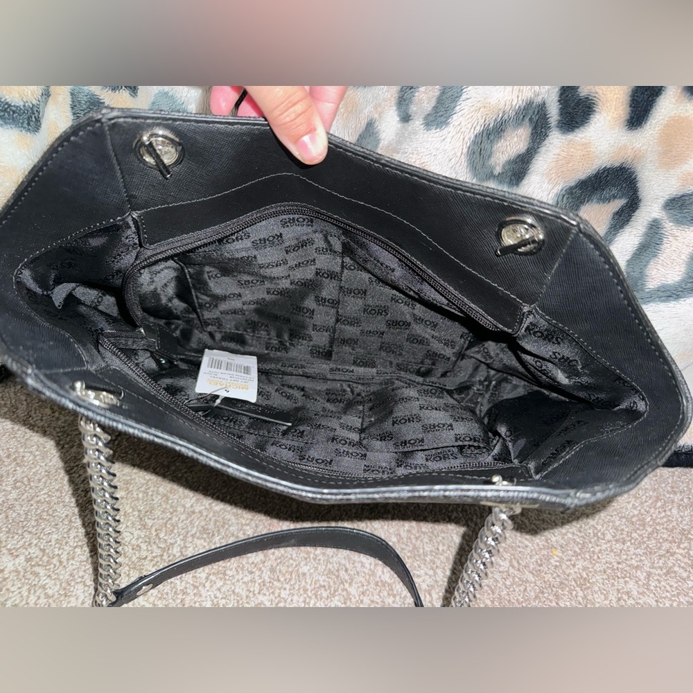 NWT Michael Kors Jet set - Picture 3 of 8